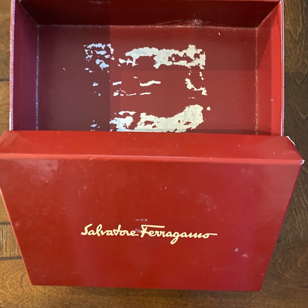 Salvatore Ferragamo Belt - Picture 8 of 11